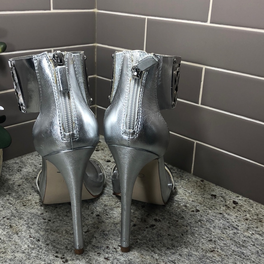 Bcbgmaxazria Estie Heel View 5